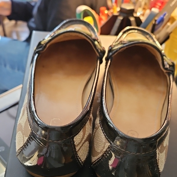 Coach Brown Flats with Signature Monogram - Picture 4 of 4